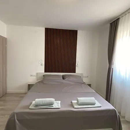 Apartment Juli - Modern Vir