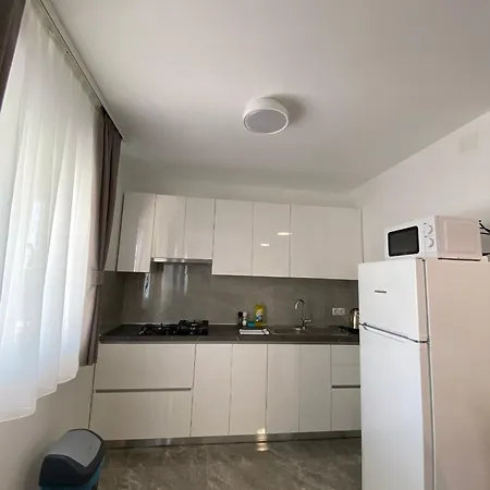 Juli - Modern Apartment
