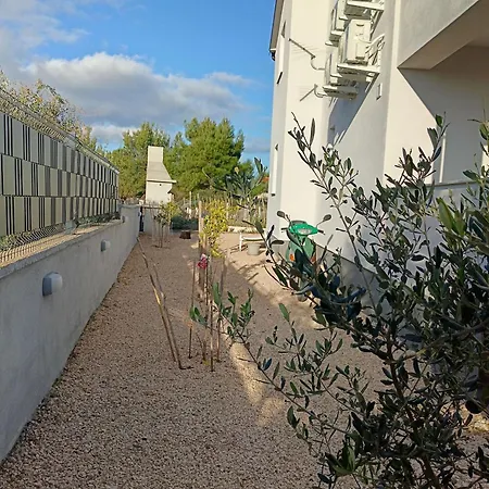 Juli - Modern Apartment *